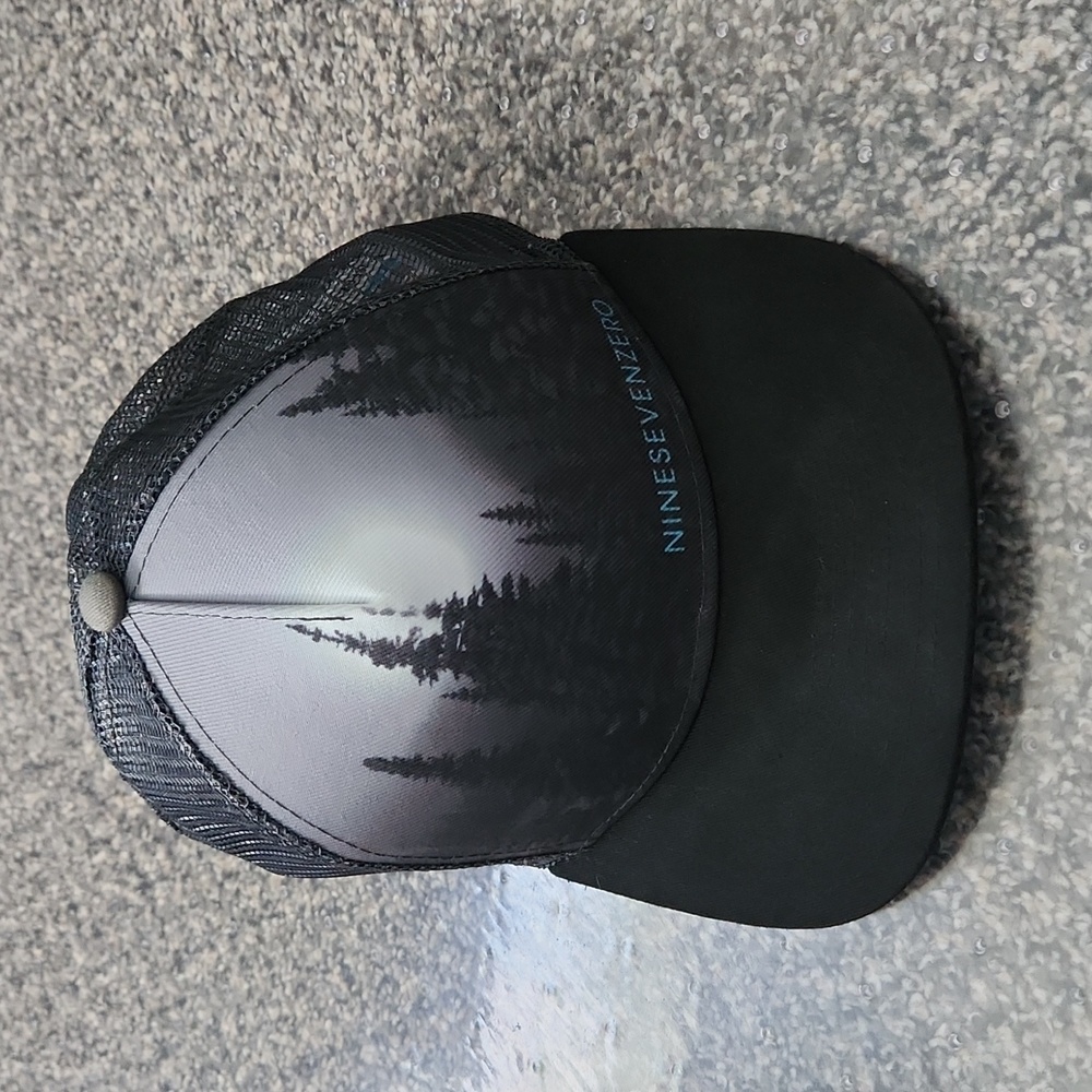 NWOT 970 baseball cap